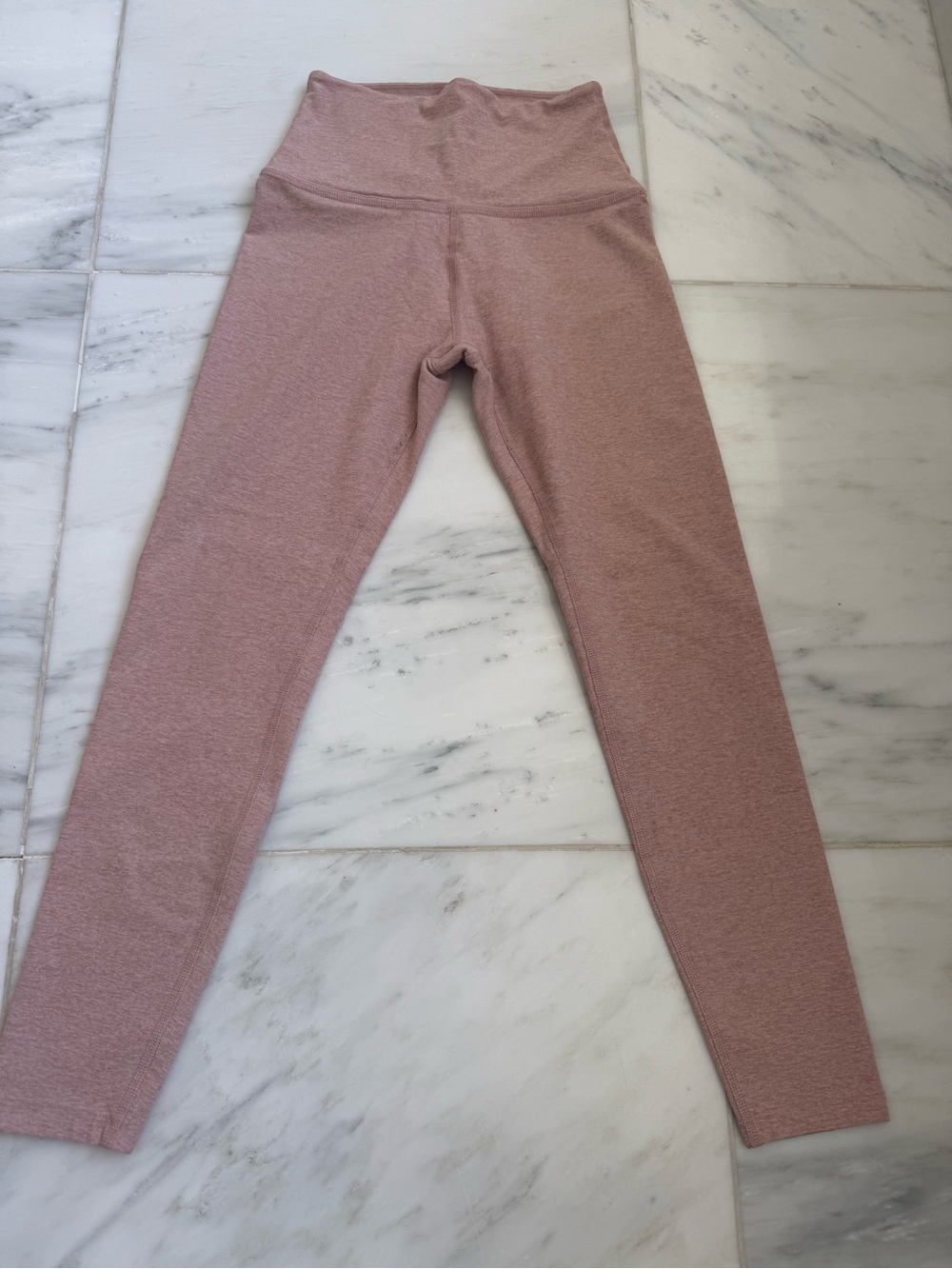 Beyond Yoga High-Waist Leggings in Mauve Pink